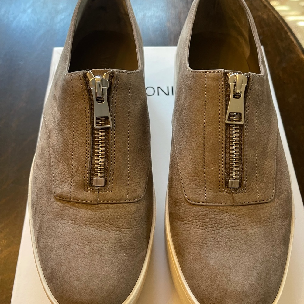 Vince platform shoes in grey suede